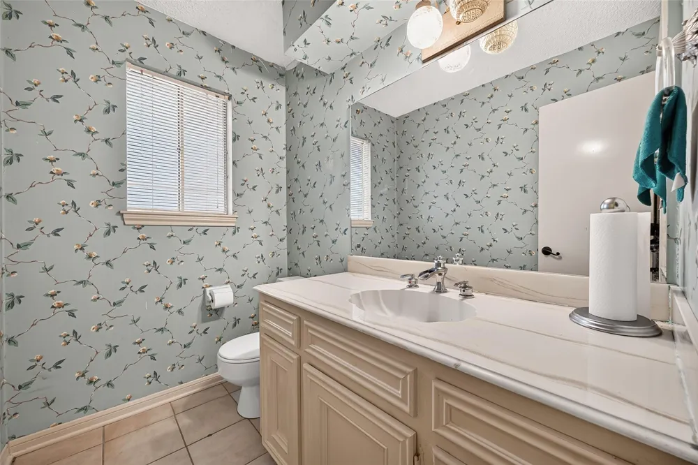 2714 Fairway Drive Sugar Land, TX 77478