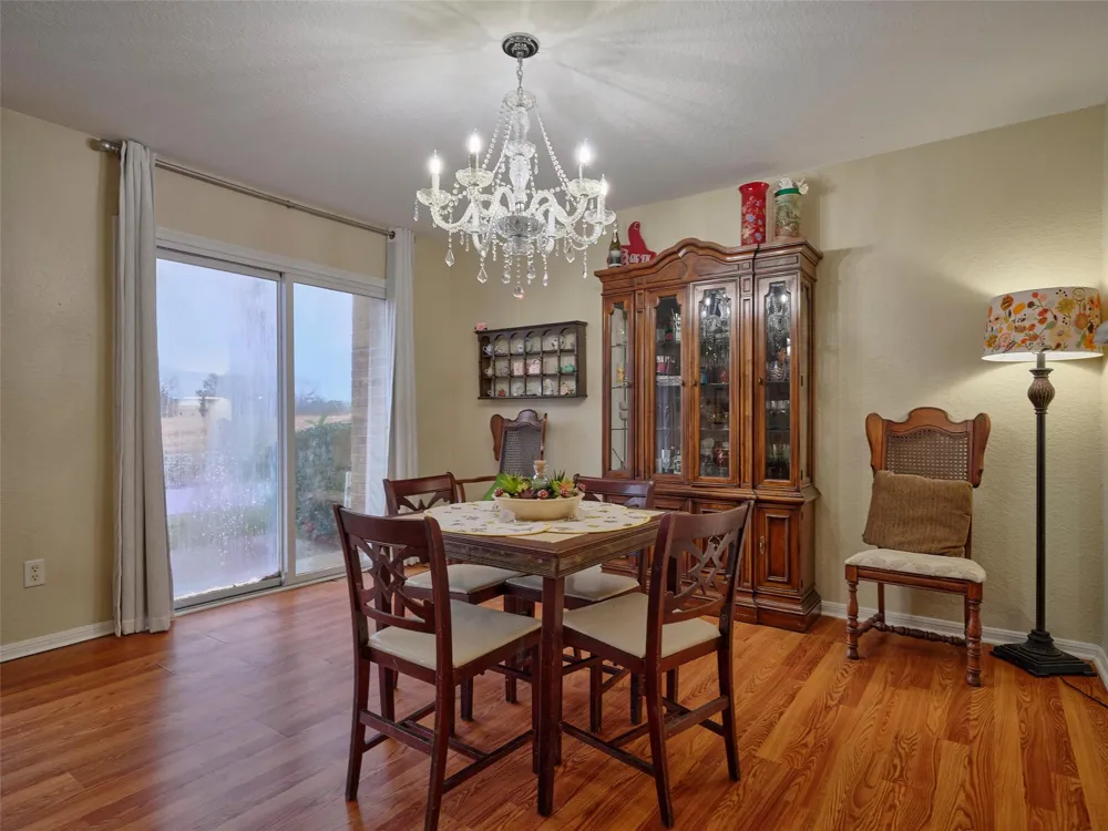 1817 Veranda Drive West Columbia, TX 77486