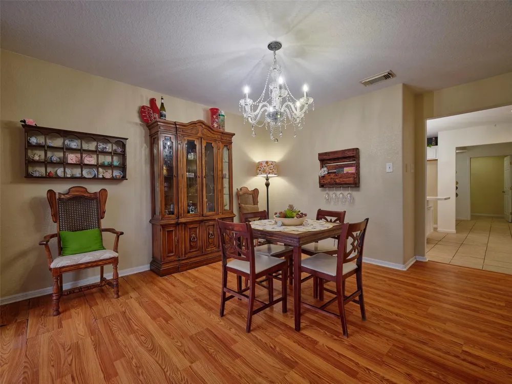 1817 Veranda Drive West Columbia, TX 77486