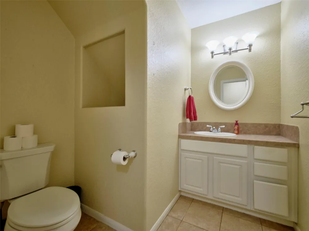 1817 Veranda Drive West Columbia, TX 77486