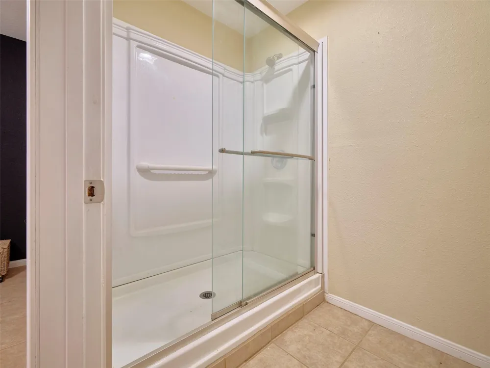 1817 Veranda Drive West Columbia, TX 77486