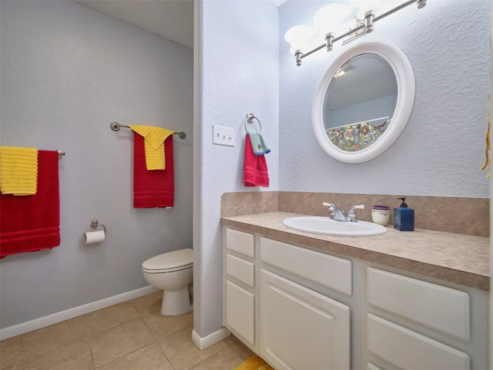 1817 Veranda Drive West Columbia, TX 77486