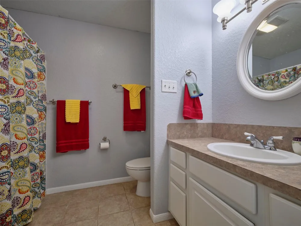1817 Veranda Drive West Columbia, TX 77486