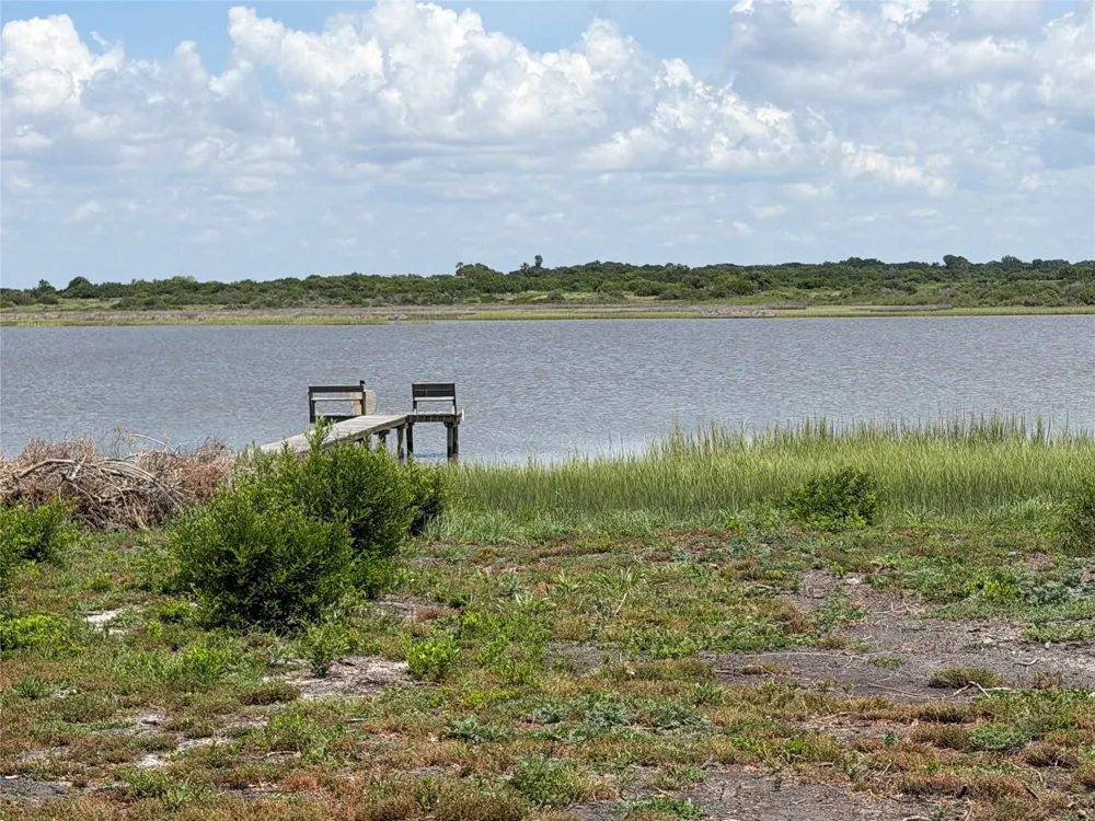 9 Speckled Trout Loop Palacios, TX 77465