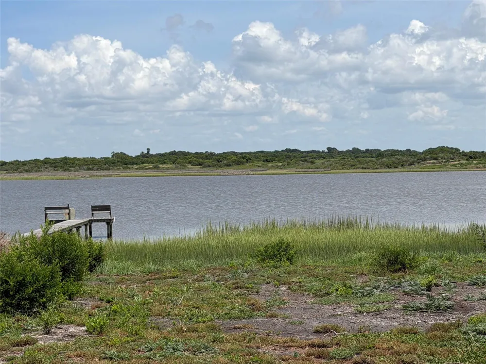 9 Speckled Trout Loop Palacios, TX 77465