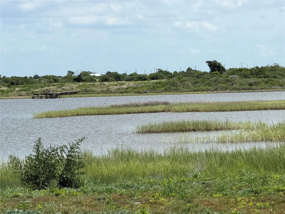 9 Speckled Trout Loop Palacios, TX 77465