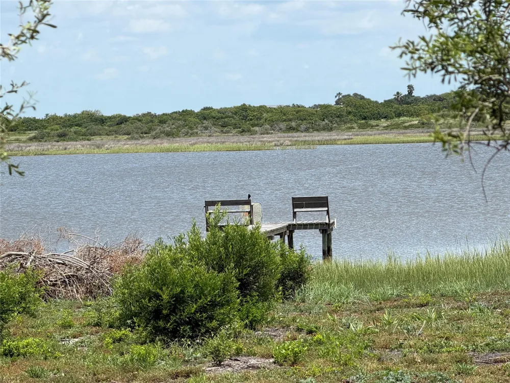 9 Speckled Trout Loop Palacios, TX 77465
