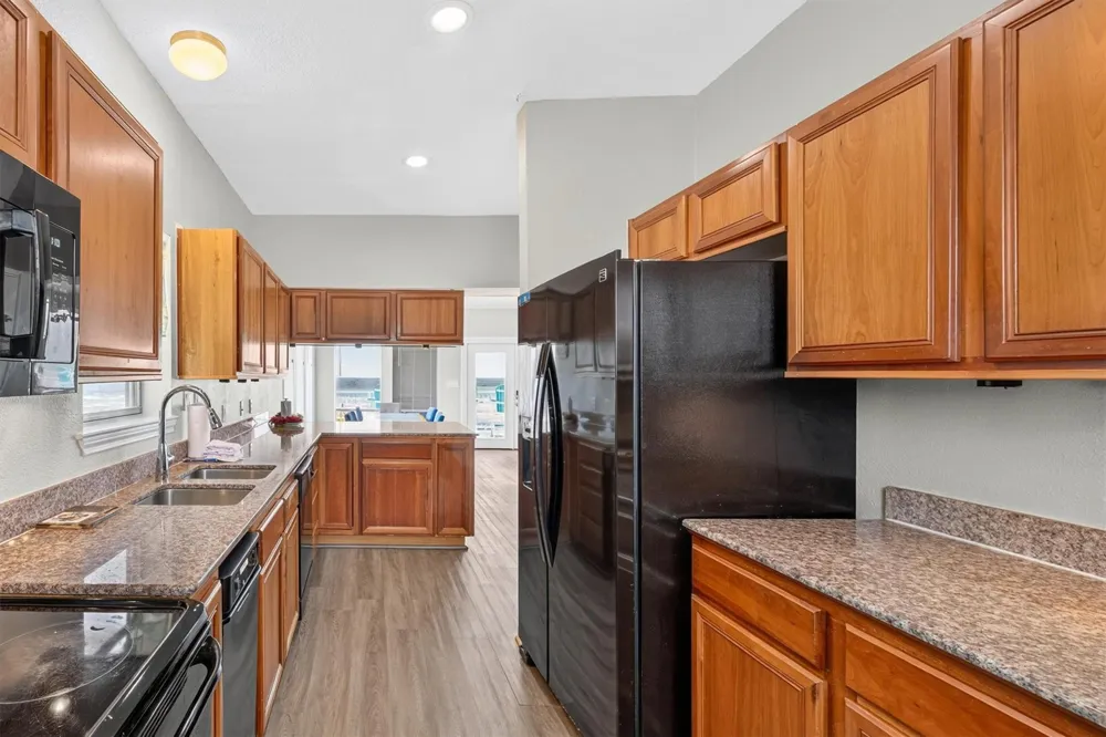 21220 Gulf Drive Galveston, TX 77554