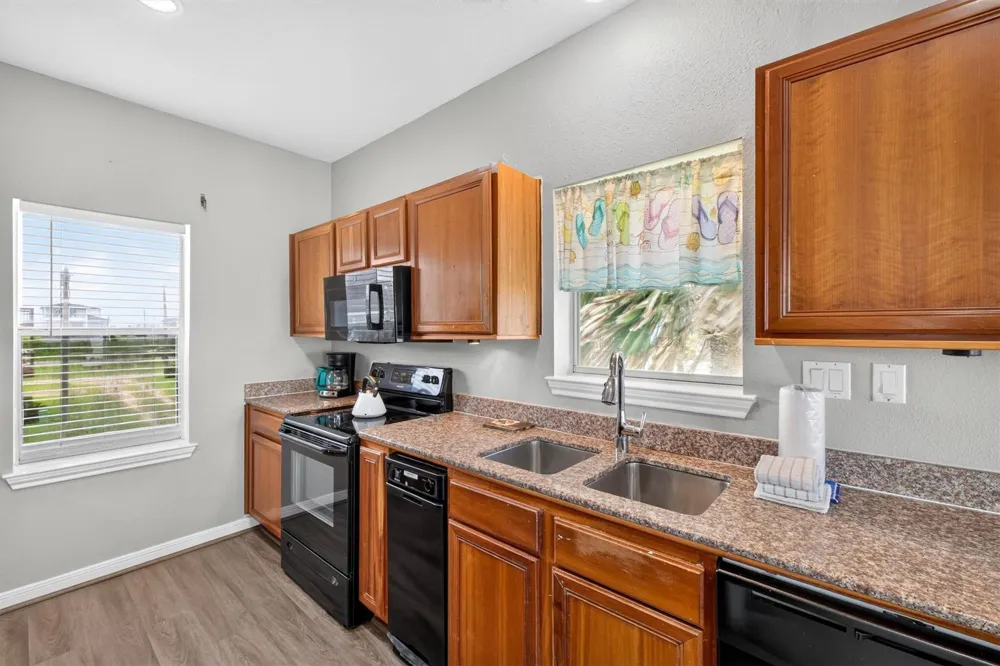 21220 Gulf Drive Galveston, TX 77554