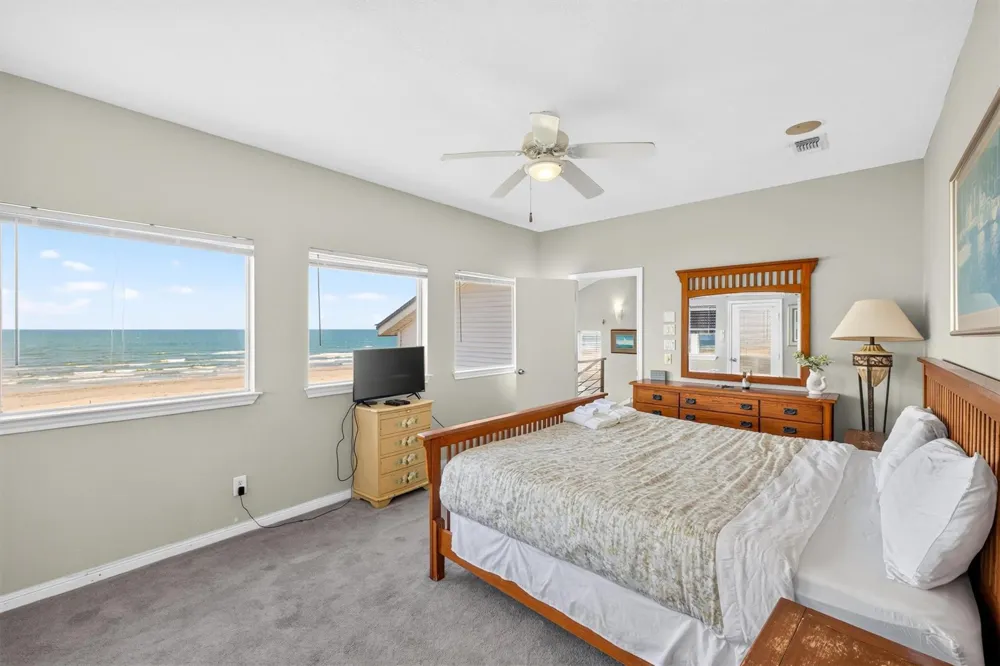 21220 Gulf Drive Galveston, TX 77554