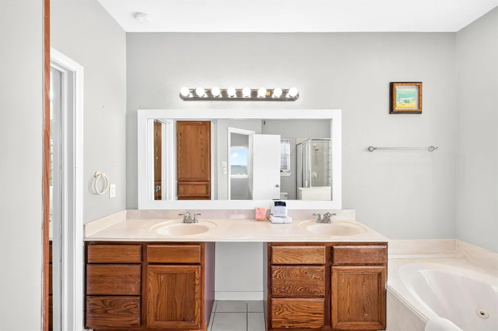 21220 Gulf Drive Galveston, TX 77554