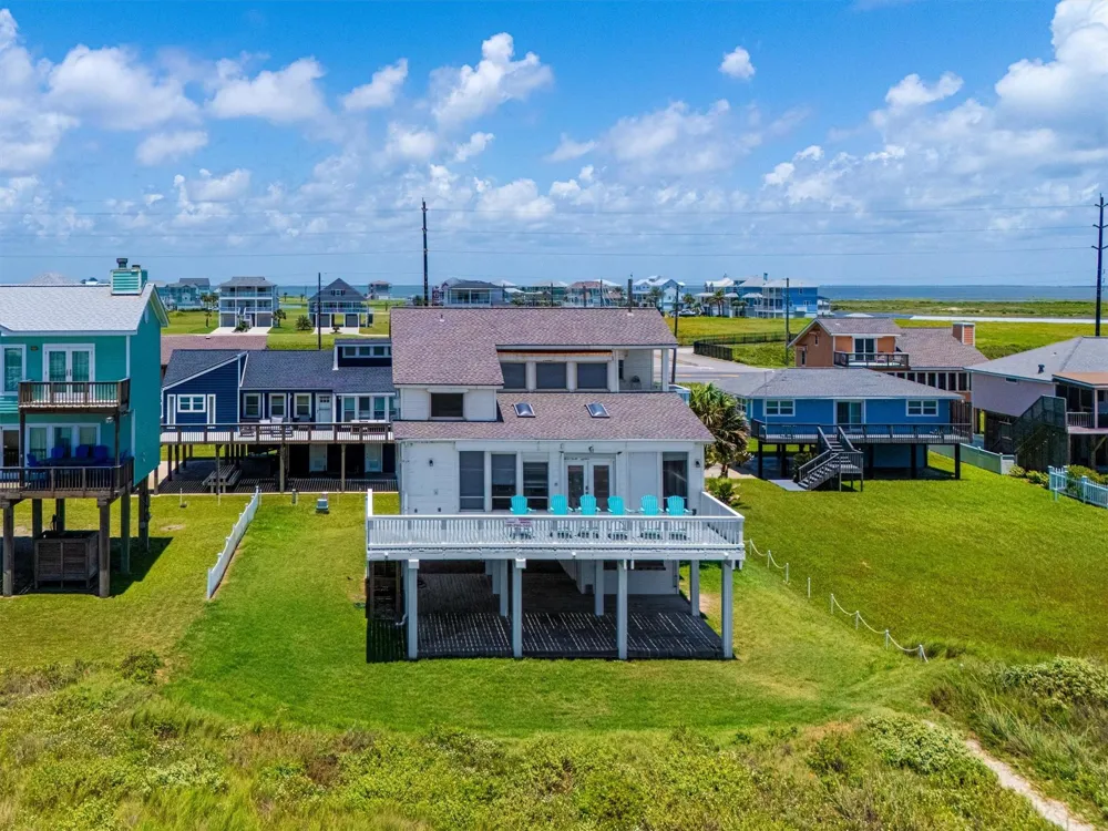 21220 Gulf Drive Galveston, TX 77554