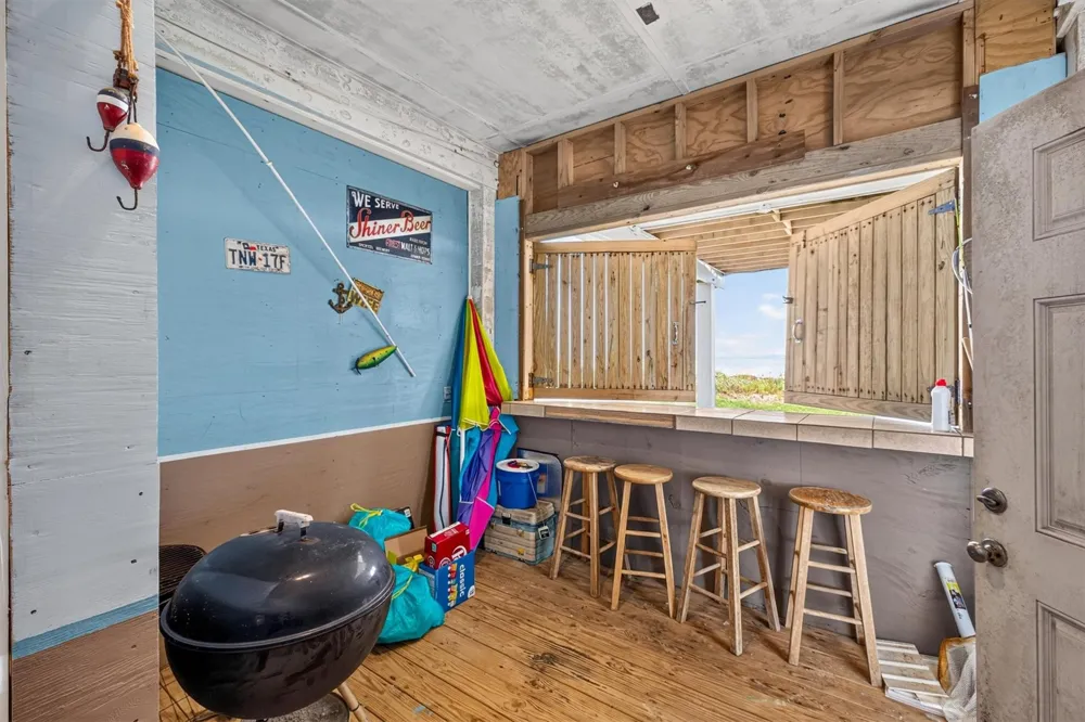 21220 Gulf Drive Galveston, TX 77554