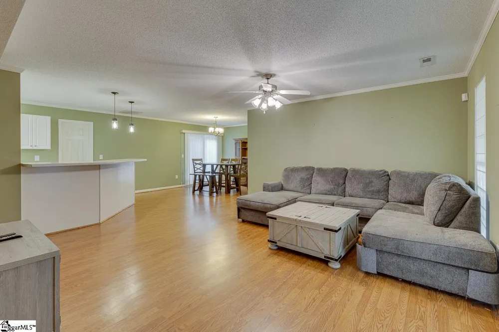 1010 Meehan Way Pendleton, SC 29670