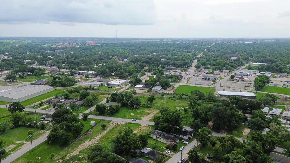 206 Clark Street Richmond, TX 77469