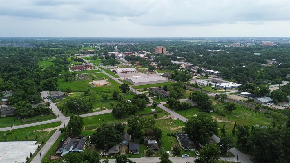 206 Clark Street Richmond, TX 77469