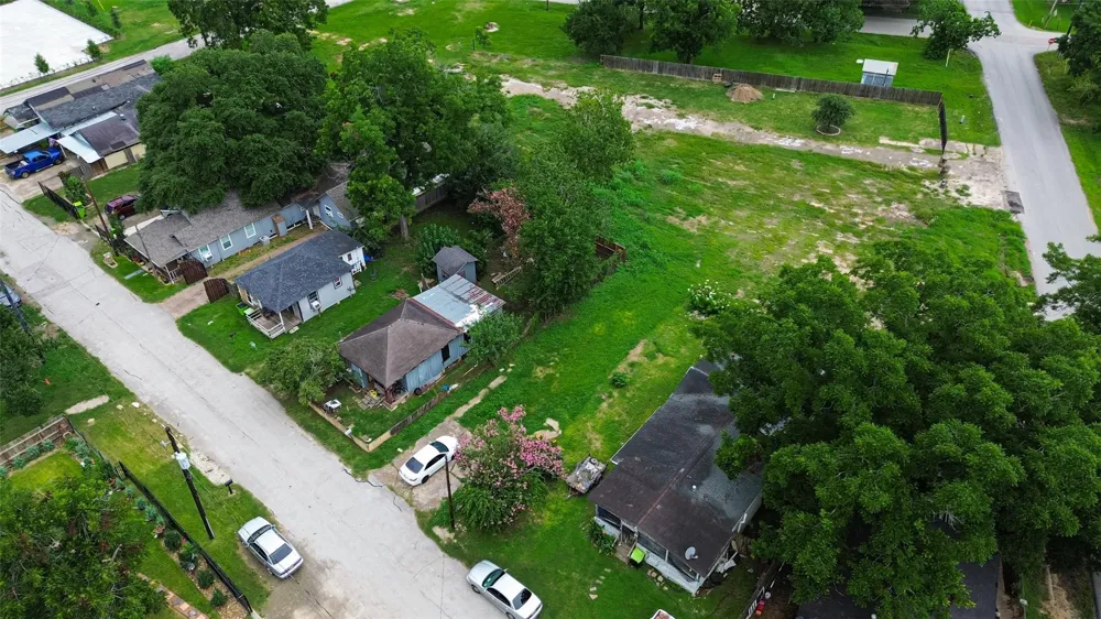206 Clark Street Richmond, TX 77469