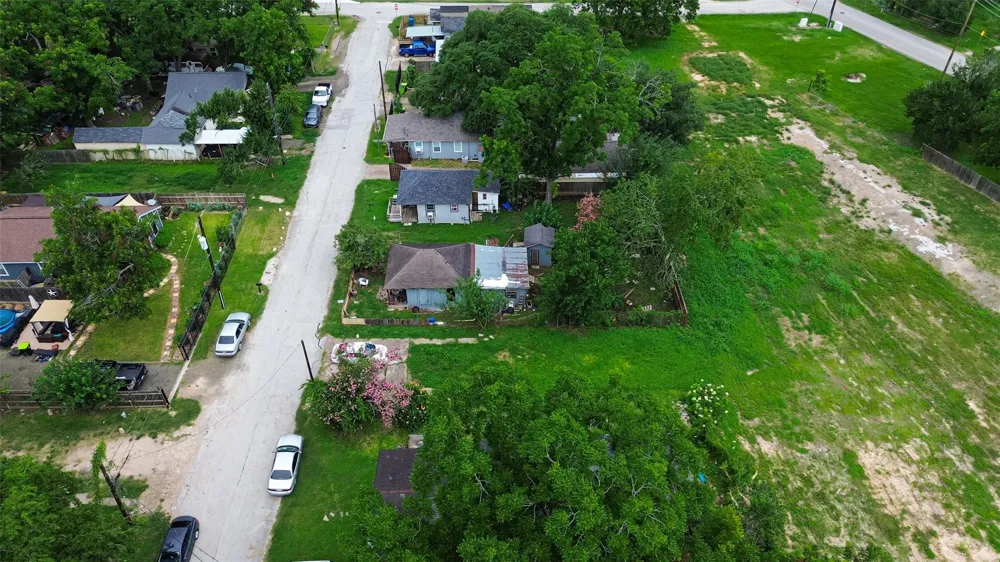 206 Clark Street Richmond, TX 77469