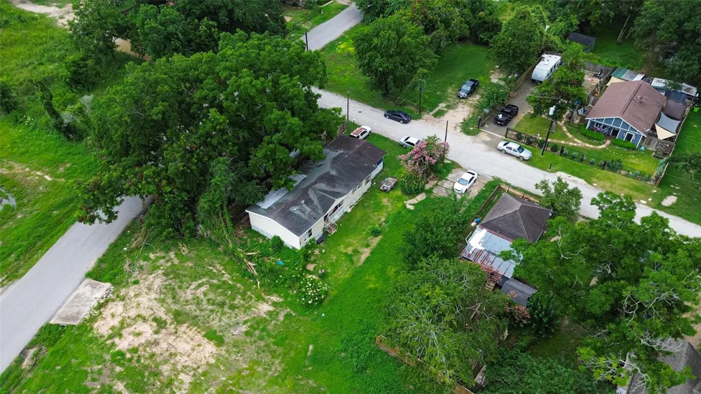 206 Clark Street Richmond, TX 77469