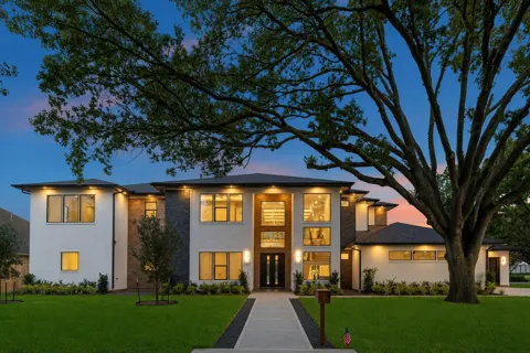 302 Piedmont Street