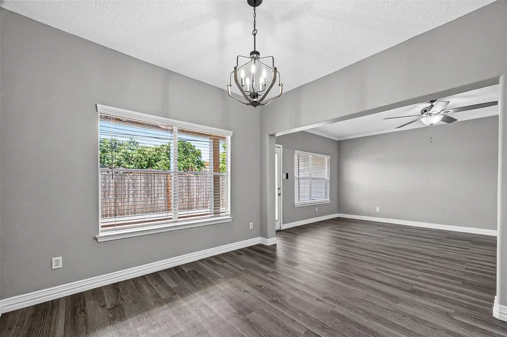 2034 Glencove Drive Seabrook, TX 77586
