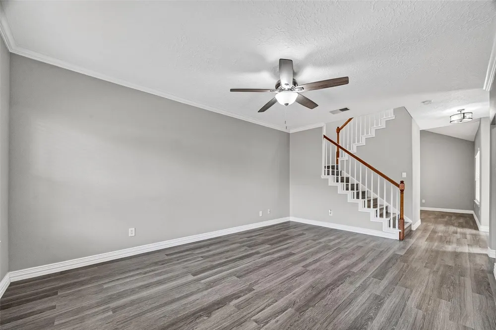 2034 Glencove Drive Seabrook, TX 77586
