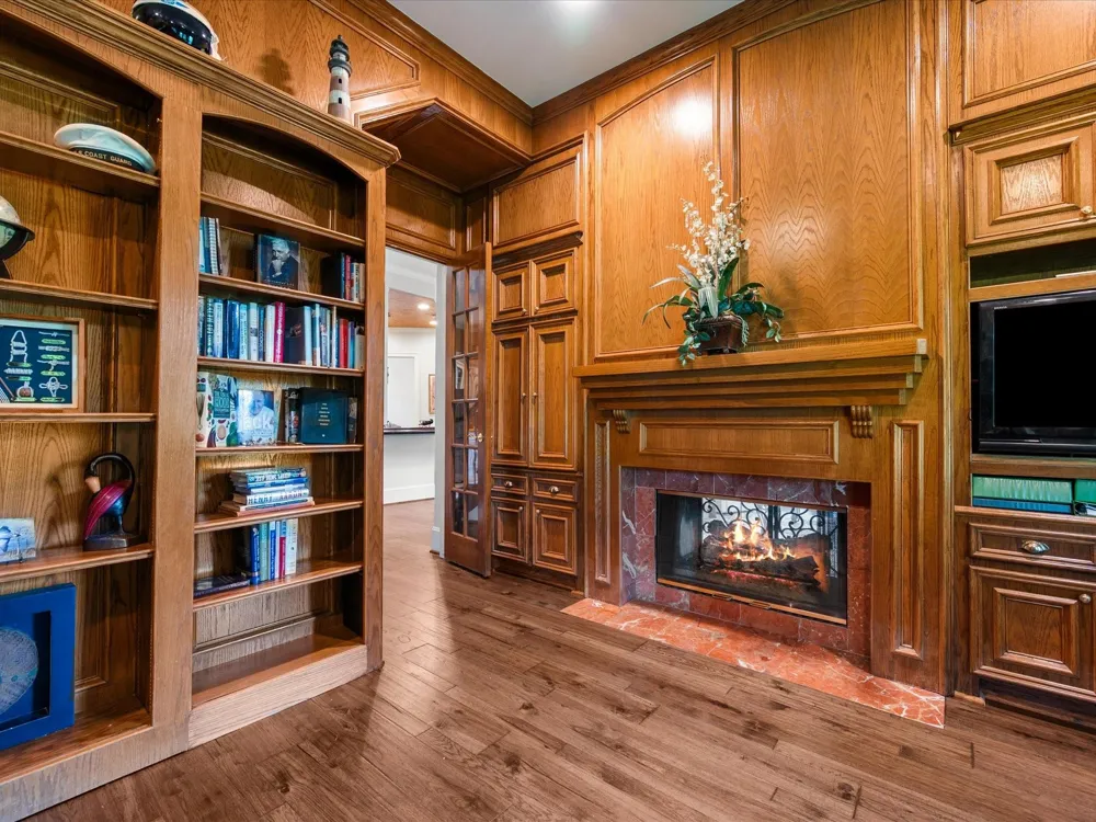 2750 Southern Oaks Drive Houston, TX 77068