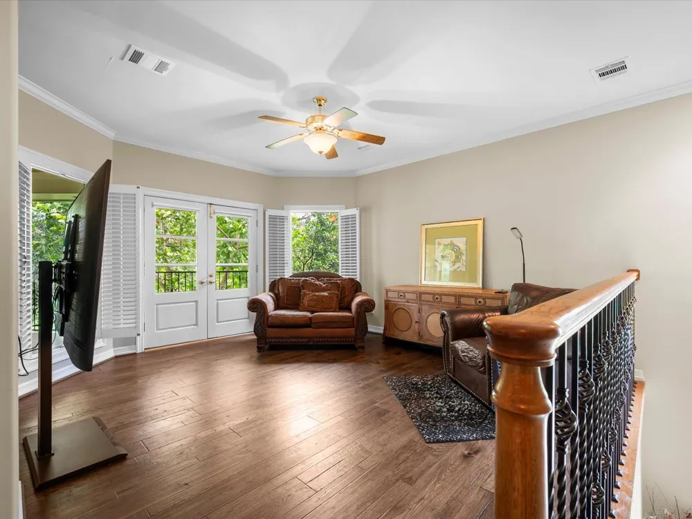 2750 Southern Oaks Drive Houston, TX 77068