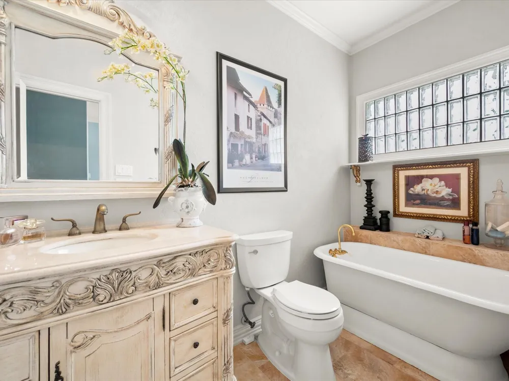 2750 Southern Oaks Drive Houston, TX 77068
