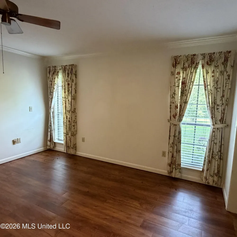 3847 Old Jackson Road Forest, MS 39074