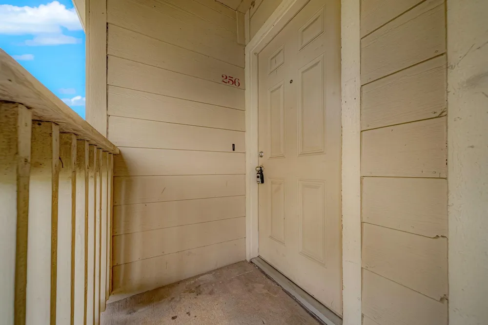 2501 Gulf Freeway #256D Dickinson, TX 77539