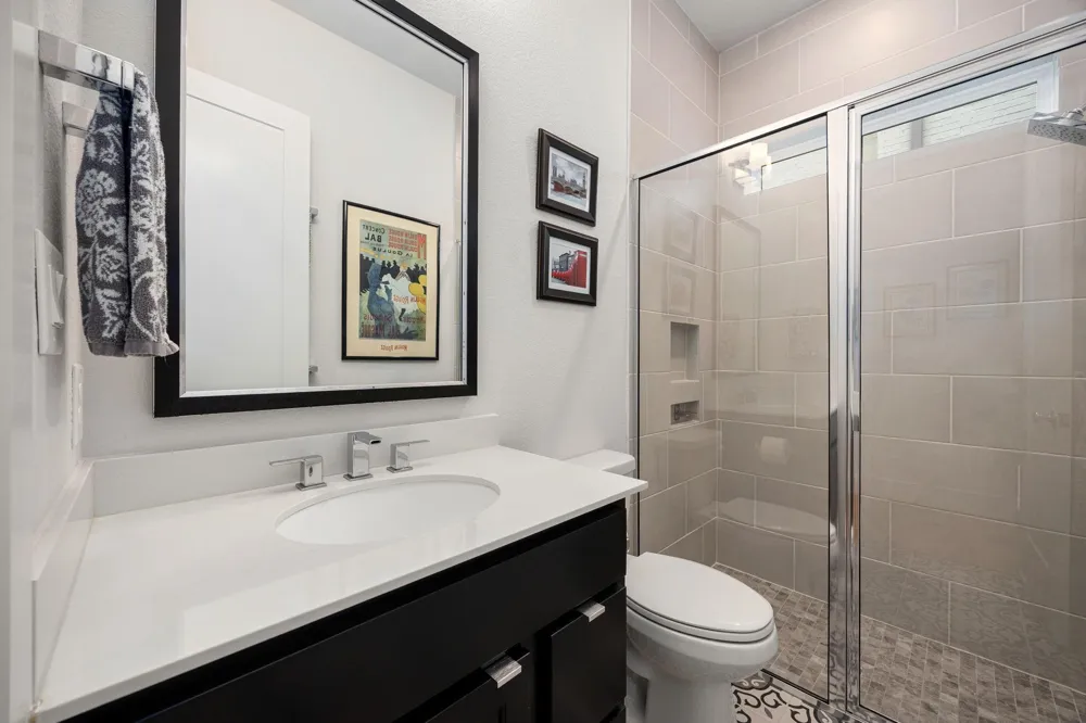 18 Gentle Branch Place The Woodlands, TX 77375