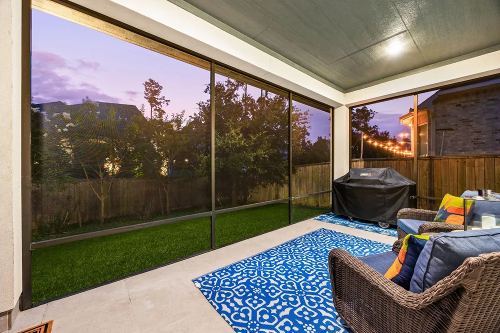 18 Gentle Branch Place The Woodlands, TX 77375