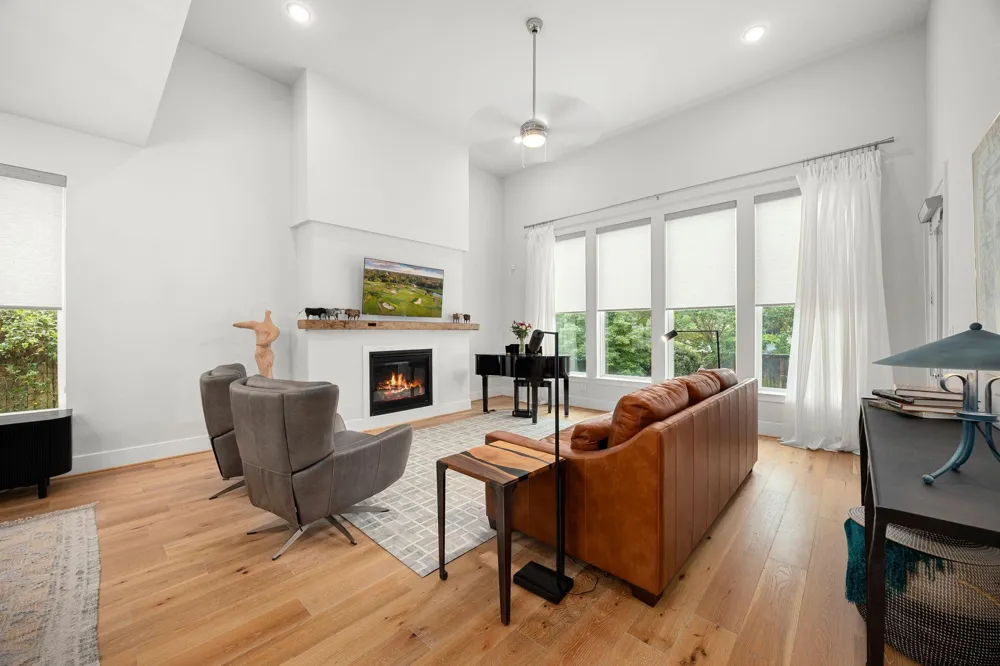 18 Gentle Branch Place The Woodlands, TX 77375