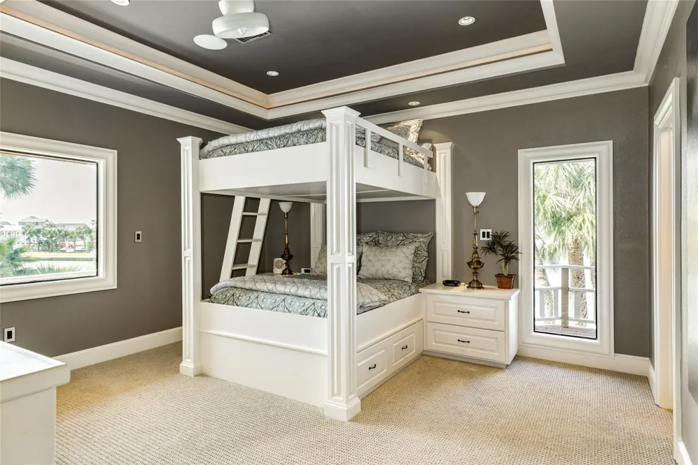 4107 W Bayside Way Jamaica Beach, TX 77554