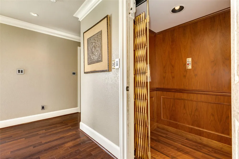 4107 W Bayside Way Jamaica Beach, TX 77554