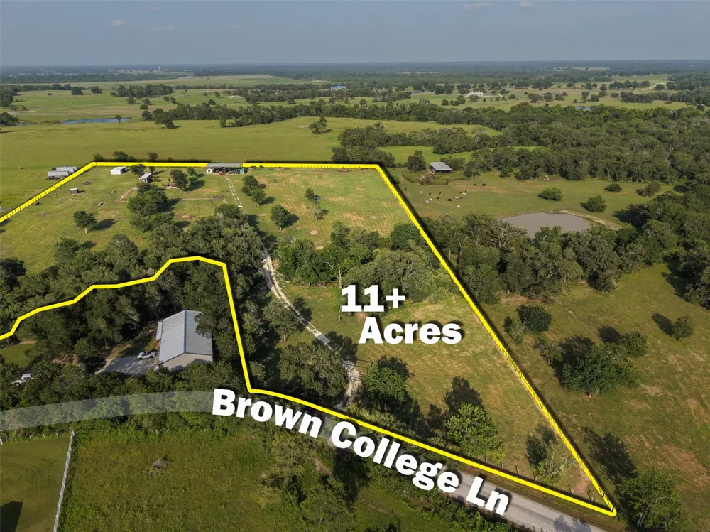 4140 Brown College Lane Washington, TX 77880