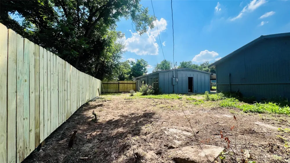706 Rockdale Road Rockdale, TX 76567