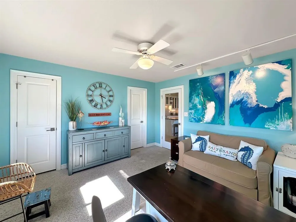 808 Pinata Drive Crystal Beach, TX 77650