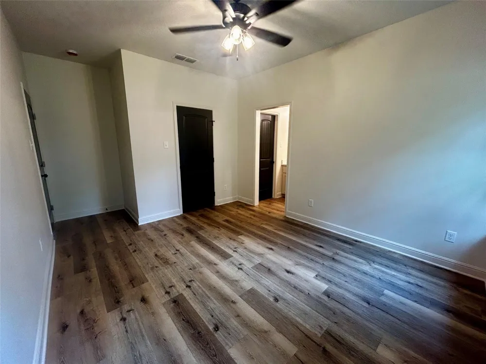201 E Fleming Longview, TX 75604