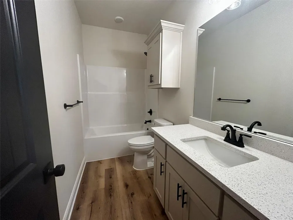 201 E Fleming Longview, TX 75604