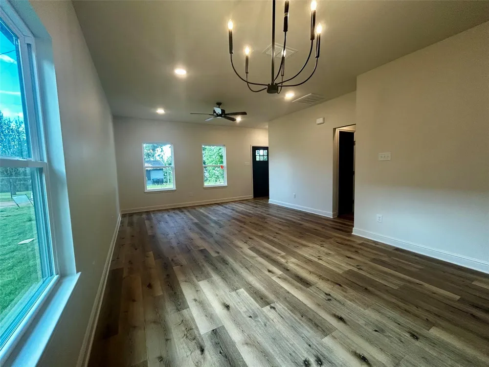 201 E Fleming Longview, TX 75604