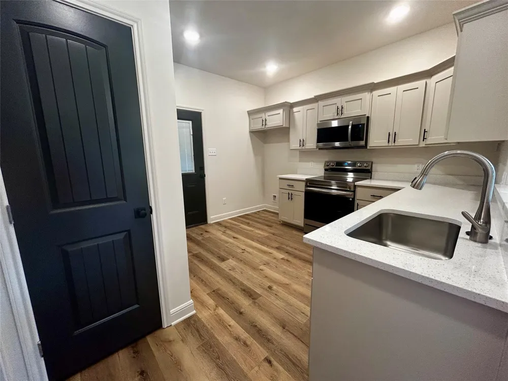 201 E Fleming Longview, TX 75604