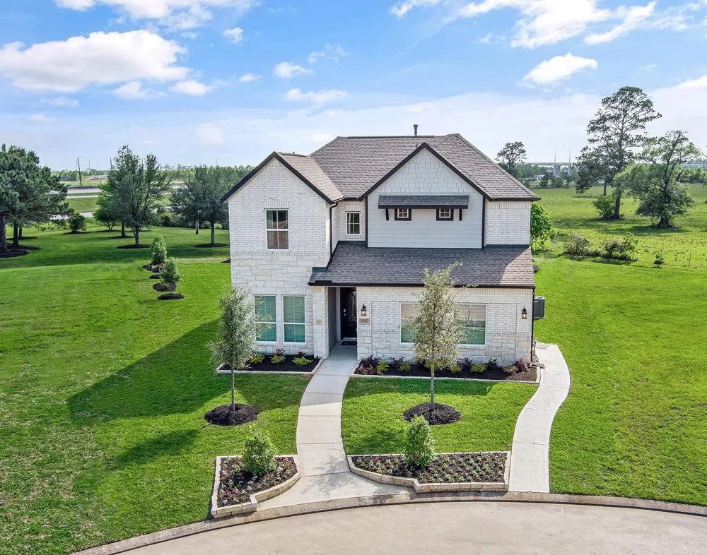 14907 Diamond Dove Lane Houston, TX 77049