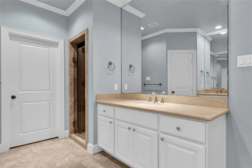 4631 Regent Manor Drive Kingwood, TX 77345