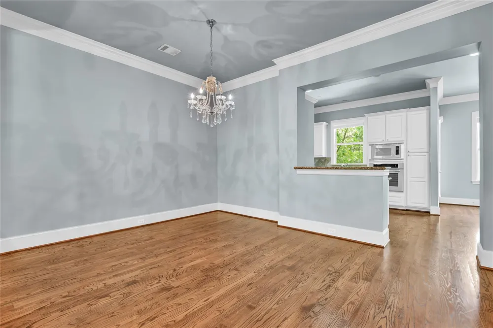 4631 Regent Manor Drive Kingwood, TX 77345