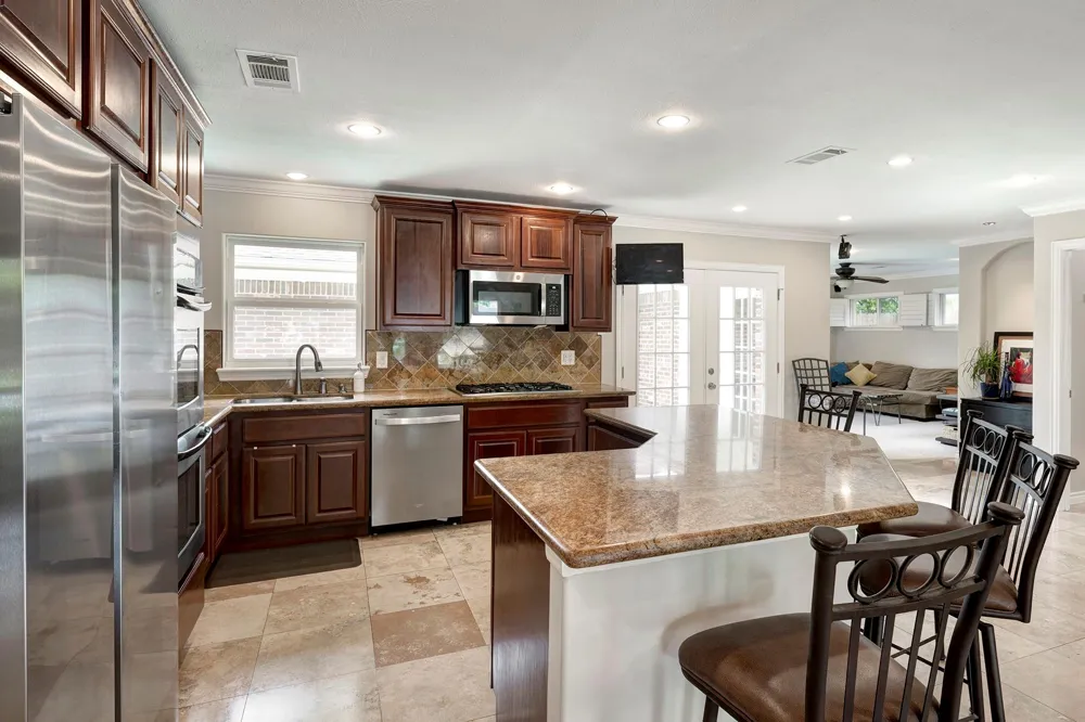 1111 Clovis Road Houston, TX 77008