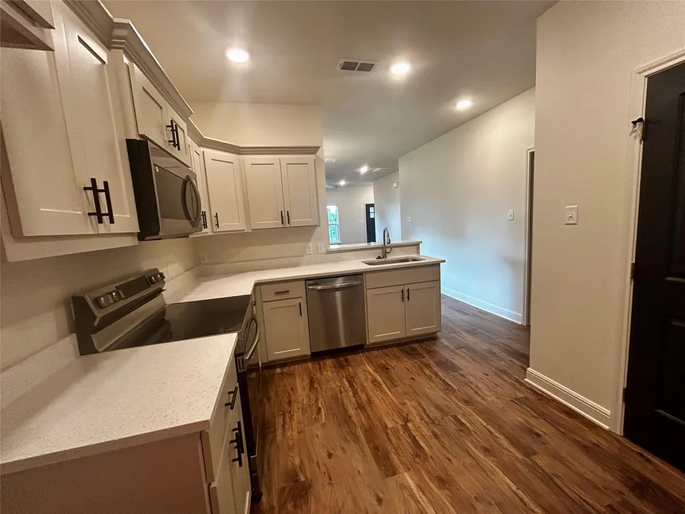 203 E Fleming Longview, TX 75604