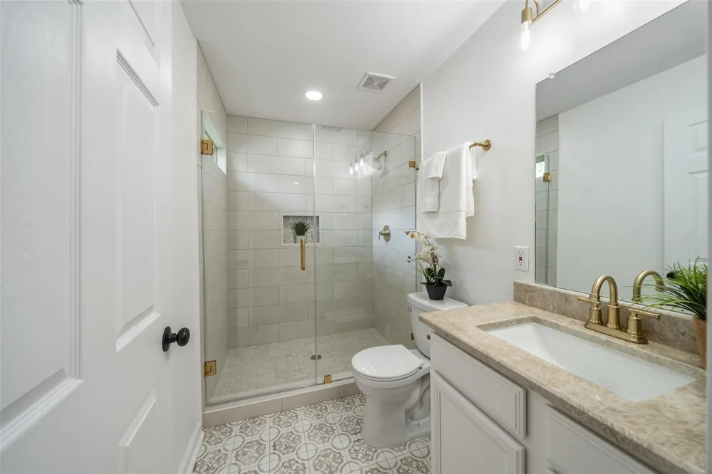 3051 Rothermel Road Houston, TX 77093