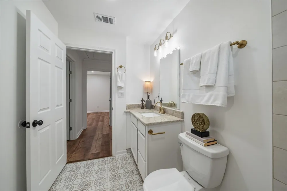 3051 Rothermel Road Houston, TX 77093